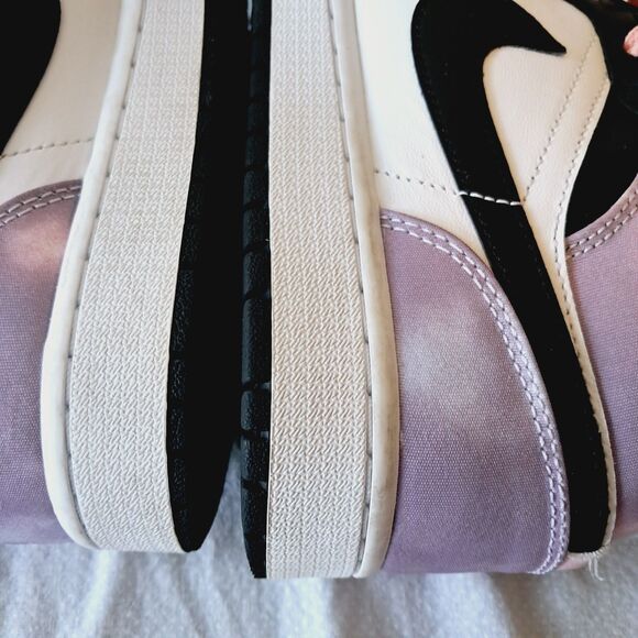 Nike Air Jordan 1 Mid SE Zen Master Black White Bleached Coral Men 9.5 Women 11 main image 15